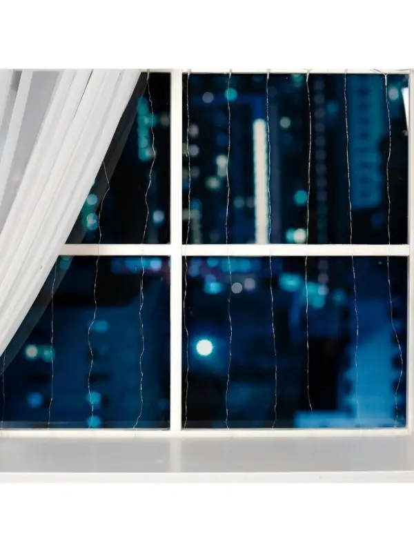 Гирлянда &laquo;Занавес&raquo; 1&times;1 м, роса, IP20, серебристая нить, 100 LED, свечение мульти, 12 В