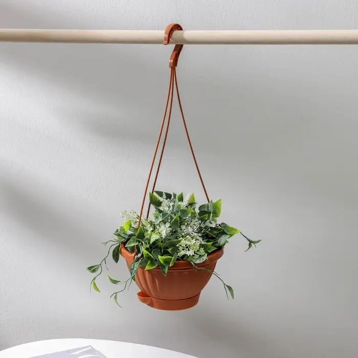 Кашпо уличное с прикорневым поливом «Мирабель», 1,5 л, цвет коричневый