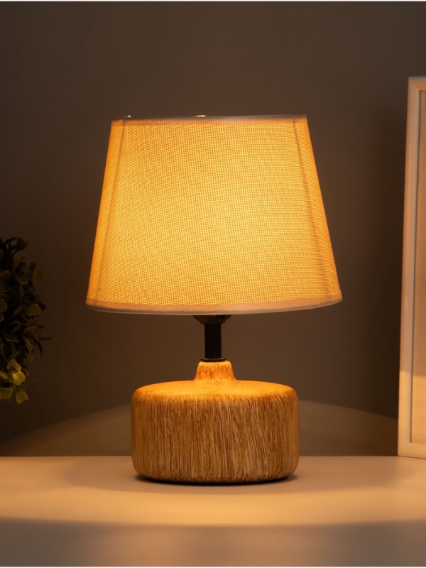 Лампа настольная Лампа настольная "Нана" 1х40Вт Е27 коричневый 20х20х27,5см МОДЕЛЬ: