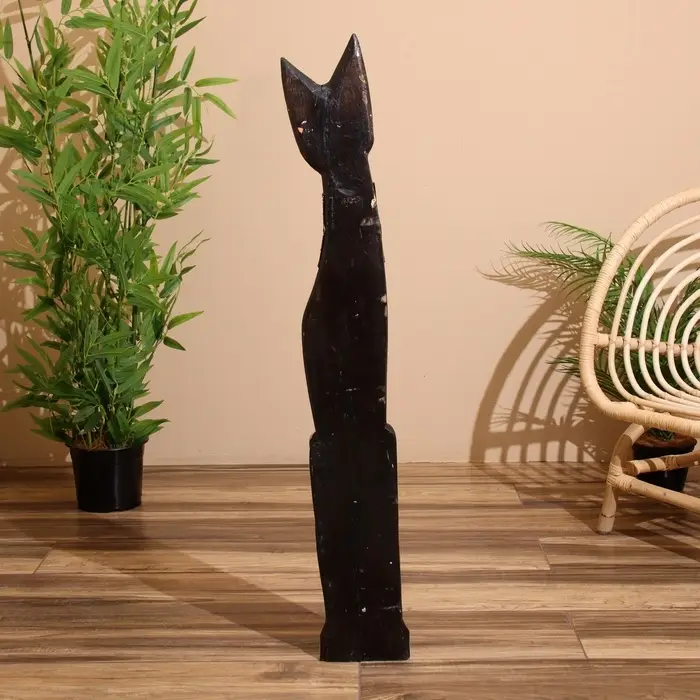 Сувенир Сувенир "Кошка с золотистым рисунком" дерево 7х16х100 см