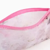 Косметичка-пенал на молнии, с рисунком, розовая