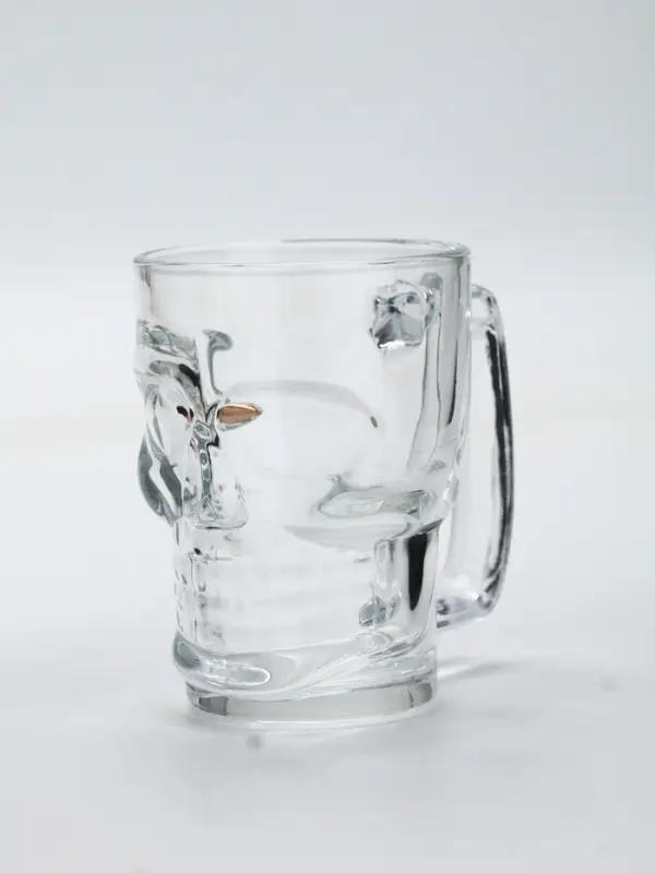 Кружка для пива Кружка для пива "Череп" с пулей, 350 мл