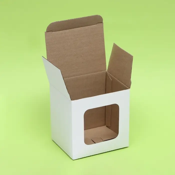 Коробка под кружку, с окном, белая 12×9.5×12 см Коробка под кружку, с окном, белая 12×9.5×12 см