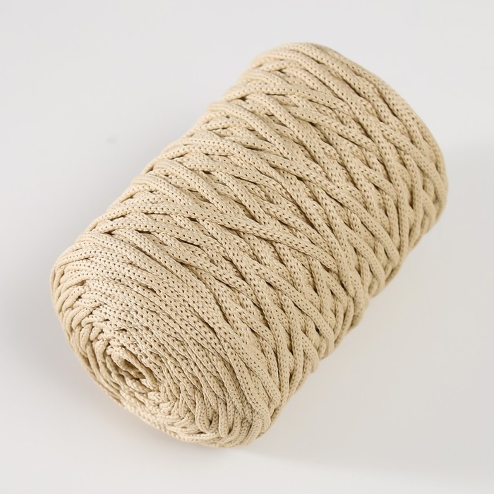 Шнур для вязания 100% полиэфир 3мм 100м/200±20гр (04-бежевый) Шнур для вязания 100% полиэфир 3мм 100м/200±20гр (04-бежевый)