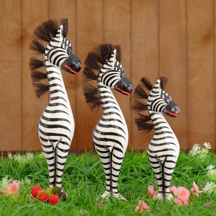 Сувенир дерево  Сувенир дерево "Семейство зебр" (набор 3 штуки: высота 40,35,30 см)