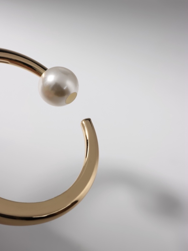 Браслет металл «Жемчужный» одна бусина, цвет золото Браслет металл «Жемчужный» одна бусина, цвет золото