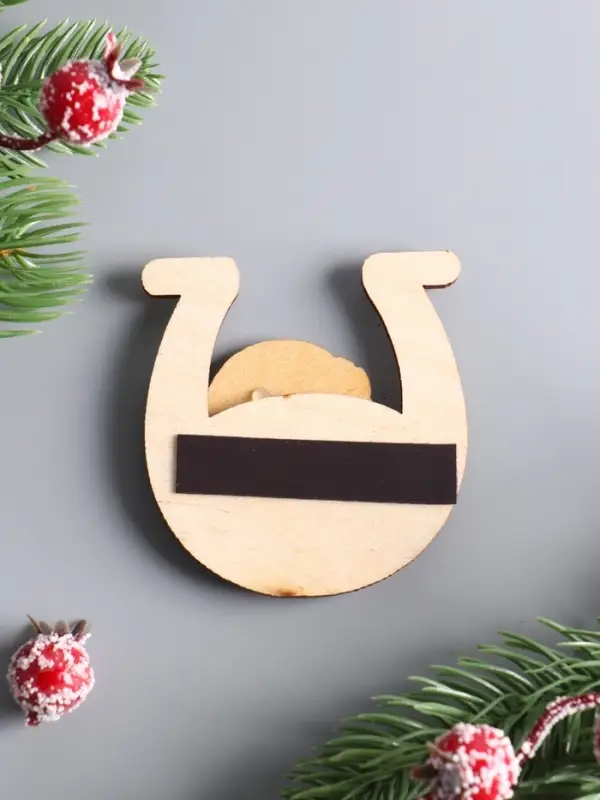 Магнит новогодний 3D «Успехов», размер магнита 6×6.5 см