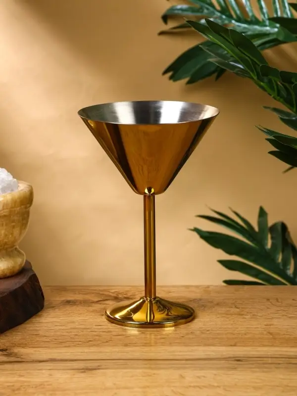 Бокал для мартини Бокал для мартини "Золото" нержавеющая сталь 11х11х17,5 см