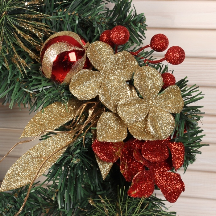 Венок новогодний d-40 см  Венок новогодний d-40 см "Цветочный"