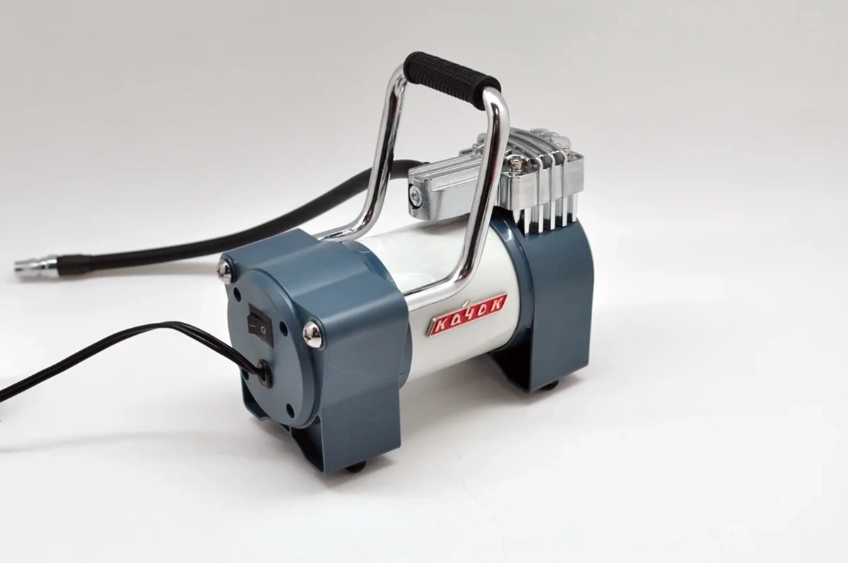 Компрессор КАЧОК K90N с витым шлангом и дефлятором