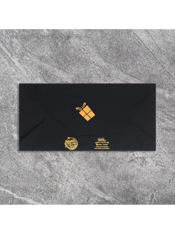 Конверт для денег «С днем рождения», на черном крафте, тиснение, 16.5×8 см