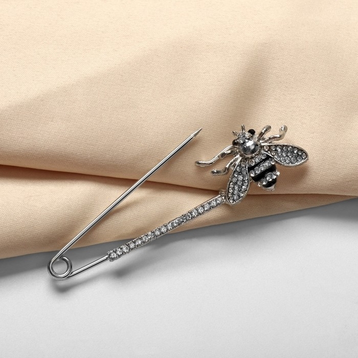 Булавка «Пчела» со стразами, 5,5см, цвет чёрно-белый в серебре Булавка «Пчела» со стразами, 5,5см, цвет чёрно-белый в серебре