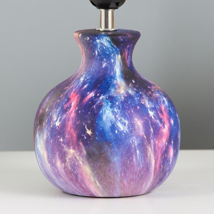 Настольная лампа Настольная лампа "Корин" Е27 40Вт фиолетовый 22,5х22,5х32,5 см RISALUX