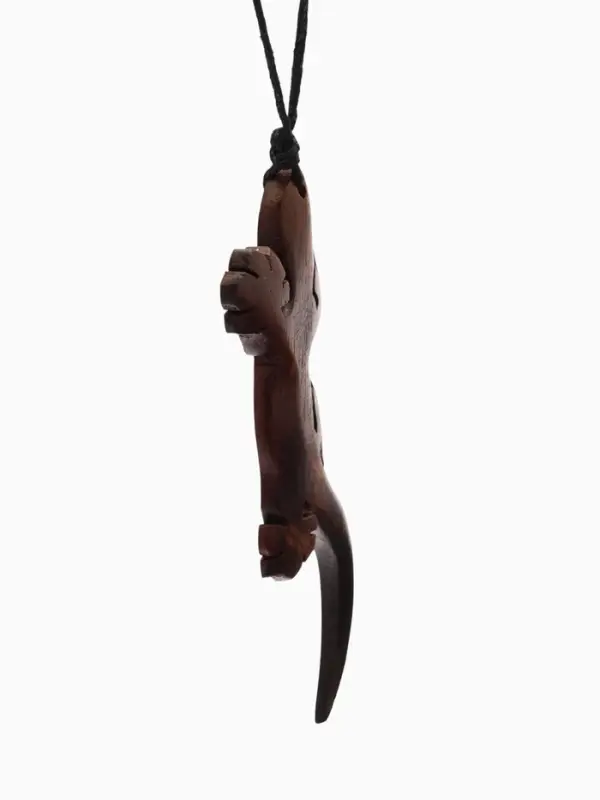 Кулон &laquo;Ящерица&raquo;, дерево соно