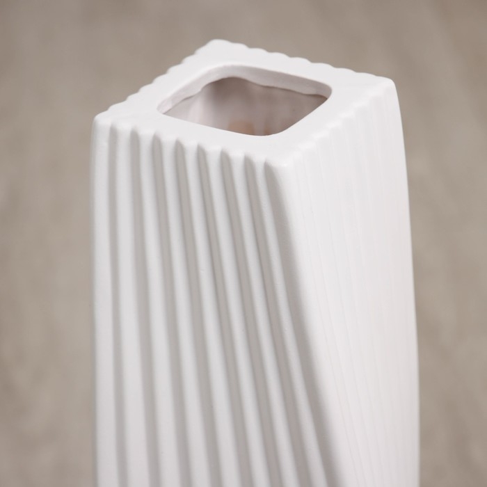Ваза керамика напольная Ваза керамика напольная "Теренс" 58 см, белый