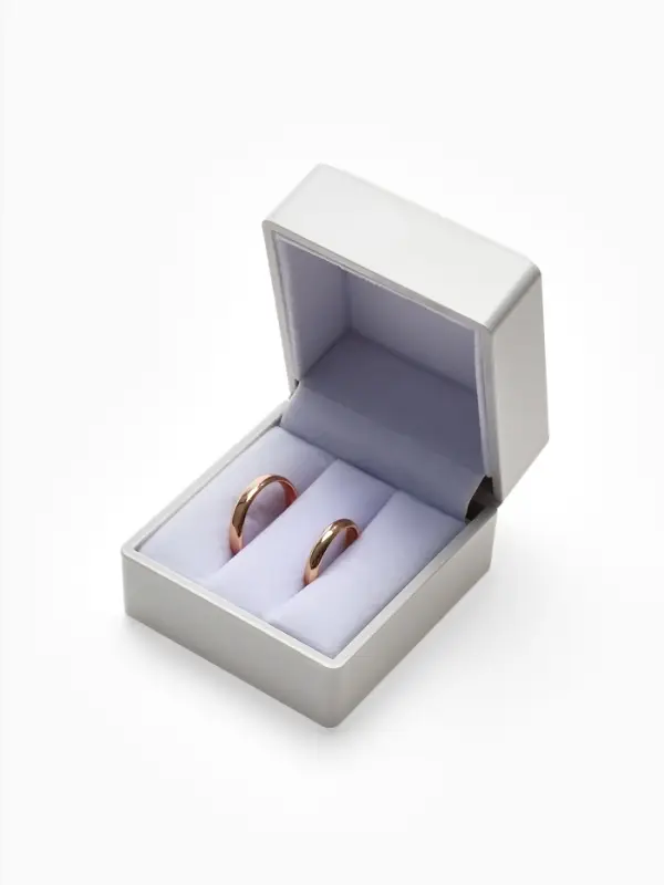 Футляр с подсветкой для 2 колец Футляр с подсветкой для 2 колец "Романтика",6*6*5 см, цвет белый