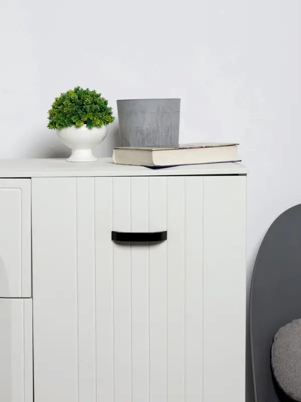 Ручка-скоба мебельная ТУНДРА РС109, м/о 96 мм, черная