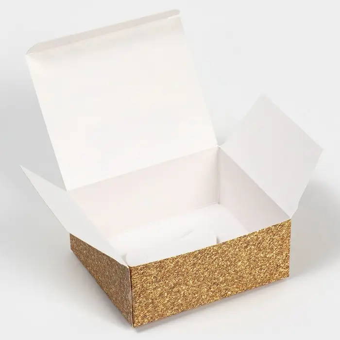 Подарочная коробка складная, новогодняя«Новогодние шары», 12 х 10 х 5 см, Новый год