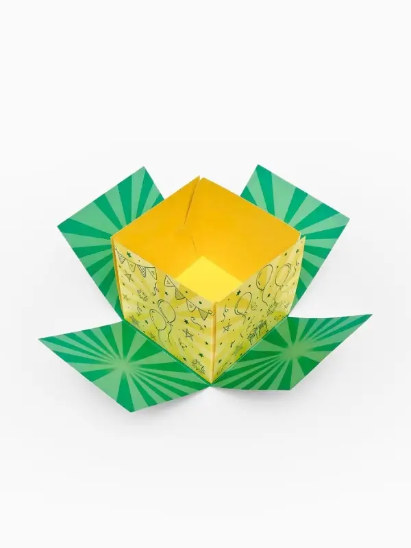 Бум-коробка подарочная с бабочками &laquo;Тебе подарочек&raquo;, 12&times;12&times;12 см