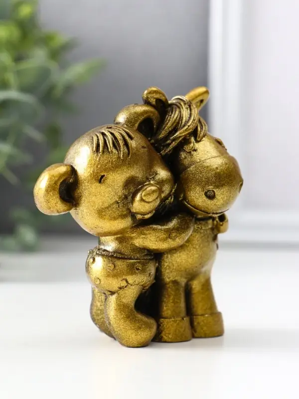 Фигура «Мишка с лошадкой», 8.5×7×6 см, золото