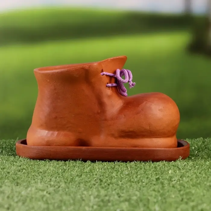 Фигурное кашпо  Фигурное кашпо "Башмак" коричневый 10*17см 204