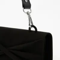 Ручка для сумки из натуральной кожи, с карабинами, 30 &plusmn; 2 см &times; 2.5 см, цвет чёрный/серебряный