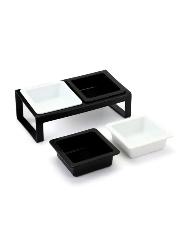 Миски с подставкой КВАРТЕТ пластиковые двойные (+ 2 миски в подарок), 2&times;0.38 л