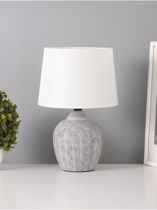 Настольная лампа Настольная лампа "Каролина" 1х15Вт Е14 серый 20х20х29см