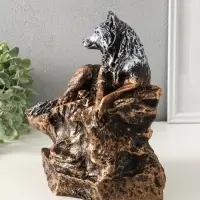 Копилка "Волк на скале" 16х28х27 см, бронза с серебром Копилка "Волк на скале" 16х28х27 см, бронза с серебром