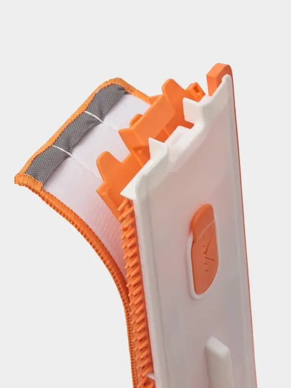 Швабра с отжимом, водосгоном и щёткой Raccoon, 2 насадки из микрофибры 50&times;11 см, стальная ручка 141 см