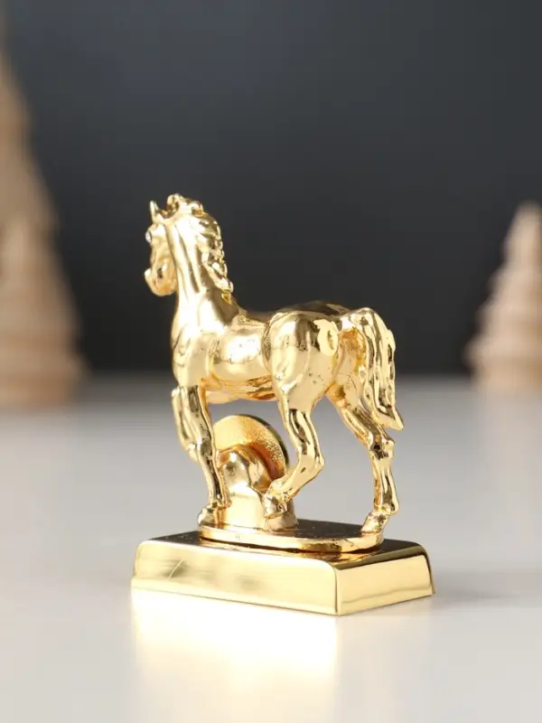 Сувенир Лошадь с монеткой и пожеланием  Сувенир Лошадь с монеткой и пожеланием "Удачи", 5,5х2,5х6 см.