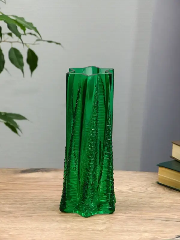 Ваза стекло настольная  Ваза стекло настольная "Флоранс" 25х11х9 см, зелёный