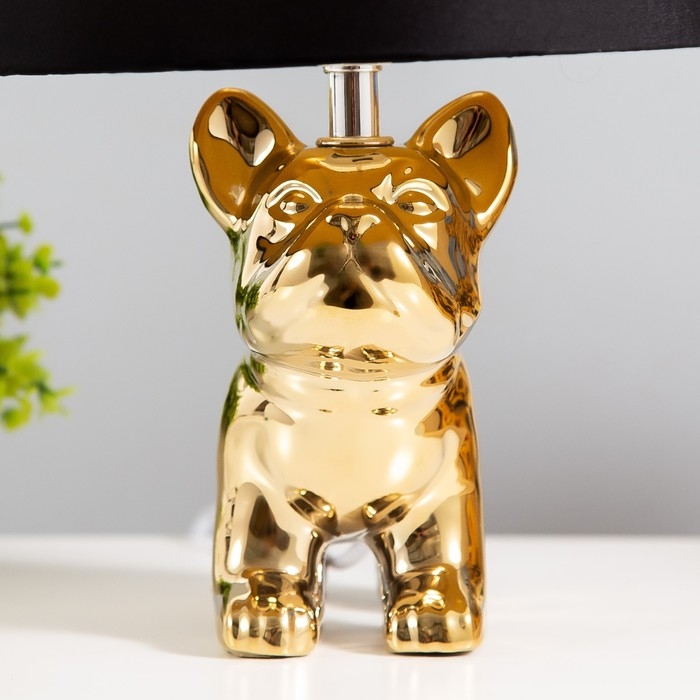 Настольная лампа Настольная лампа "Бернард" 1х40Вт Е14 провод-1,6м золото 21х21х30см