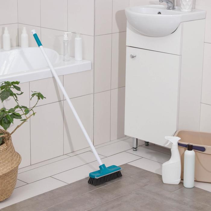Щётка для подметания пола с водосгоном Доляна, 20×8×95 см Щётка для подметания пола с водосгоном Доляна, 20×8×95 см