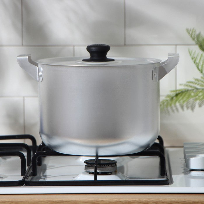 Кастрюля алюминиевая, 3,5 л, металлическая крышка Кастрюля алюминиевая, 3,5 л, металлическая крышка