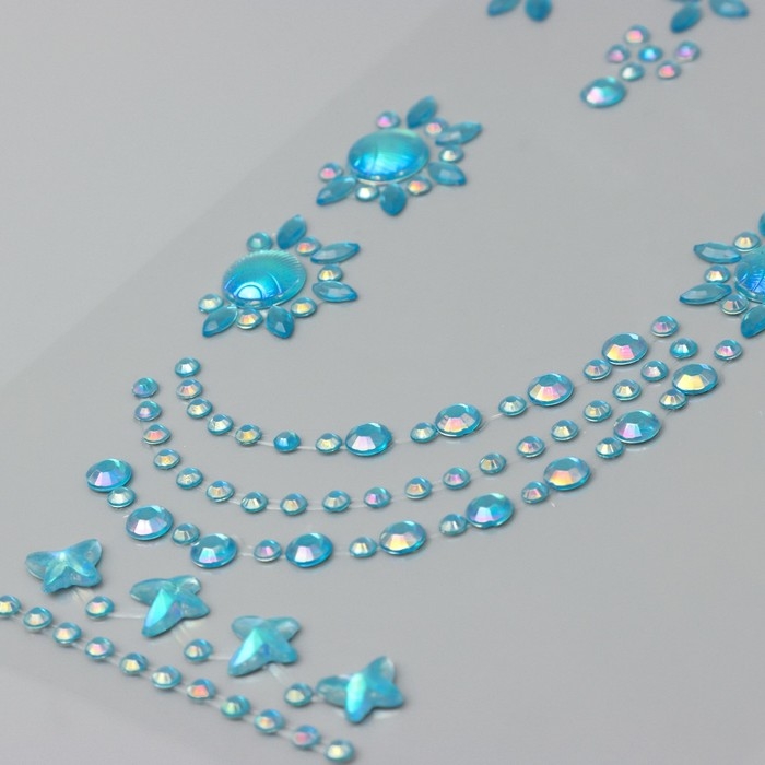 Наклейка пластик стразы Наклейка пластик стразы "Браслеты из страз" МИКС 12х20,3 см