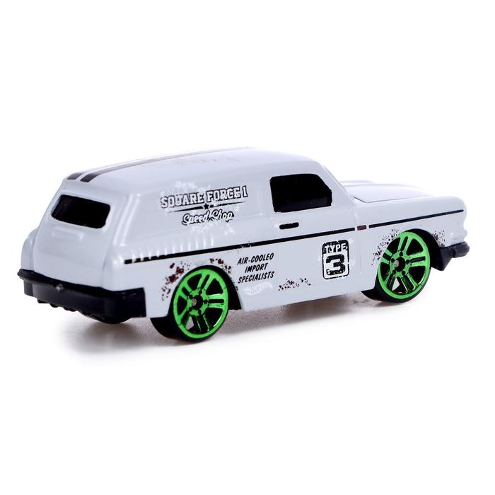 Машина металлическая, масштаб 1:64, цвет МИКС, на блистере Машина металлическая, масштаб 1:64, цвет МИКС, на блистере