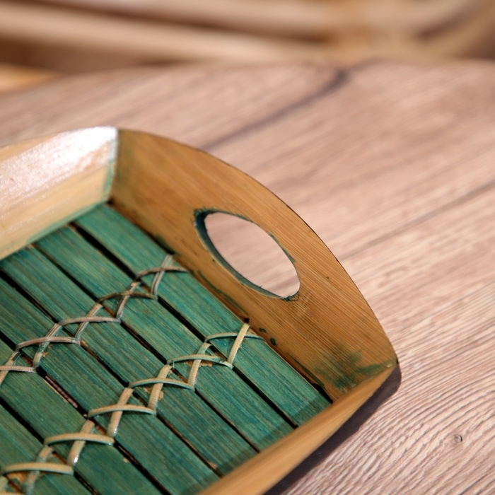 Поднос из бамбука 25х18х4 см Поднос из бамбука 25х18х4 см