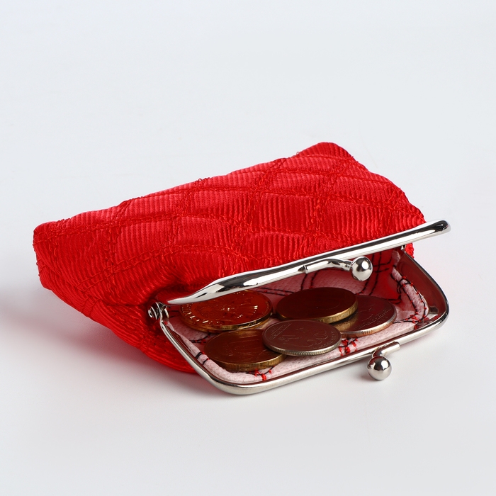 Кошелёк женский на фермуаре, цвет красный