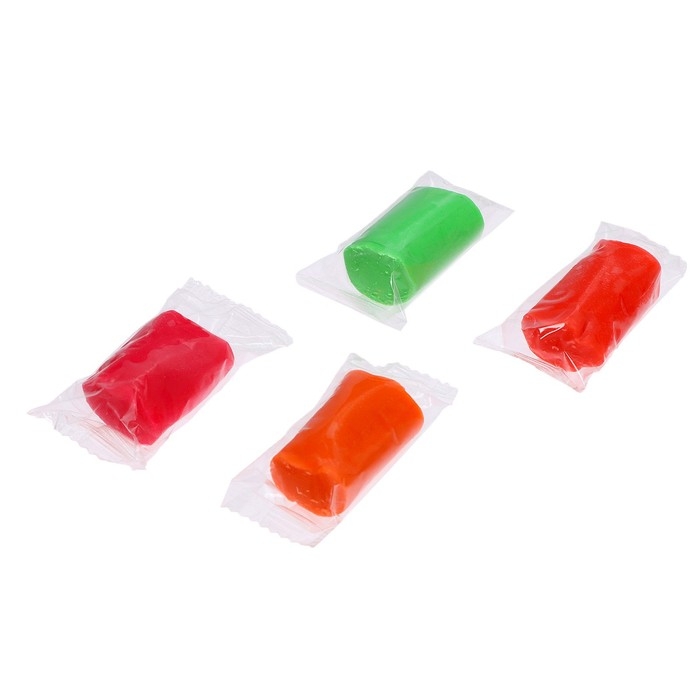 Набор для игры с пластилином «Весёлый Новый год», 8 форм, 4 бруска пластилина Набор для игры с пластилином «Весёлый Новый год», 8 форм, 4 бруска пластилина