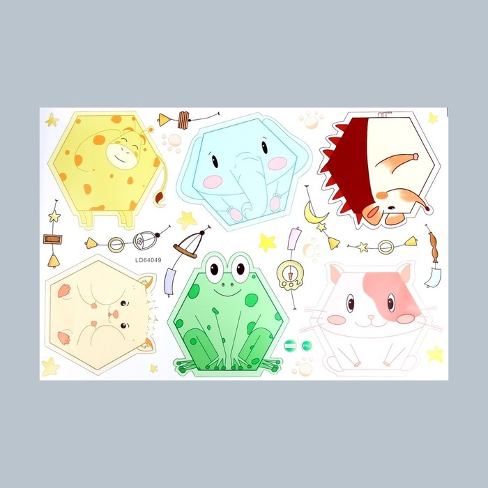 Наклейка пластик интерьерная цветная Наклейка пластик интерьерная цветная "Зверята-шестигранники" 40х60 см