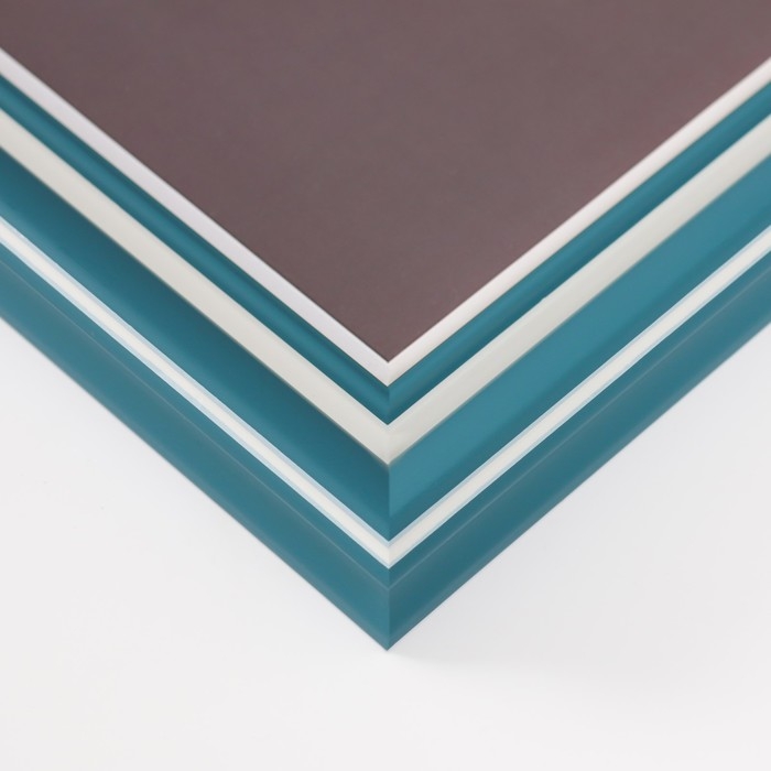 Фоторамка пластик формат А4 Фоторамка пластик формат А4 "Амалия" с белой полосой 26х34,5 см