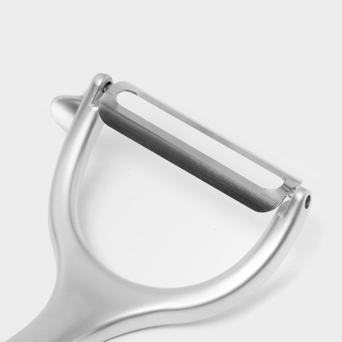 Овощечистка Magistro Volt, нержавеющая сталь, цвет серебряный Овощечистка Magistro Volt, нержавеющая сталь, цвет серебряный