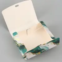 Коробка подарочная самосборная Present, 16.5&times;12&times;5 см, с лентой