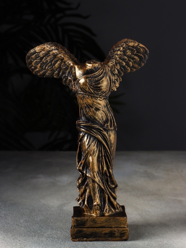 Фигура Богиня "Ника Самофракийская" 24х17х14 см