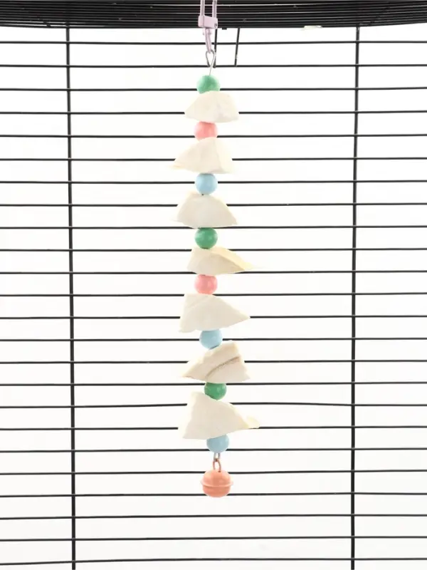 Игрушка для птиц с панцирем каракатицы и бусами, 15&times;3 см, цвет МИКС