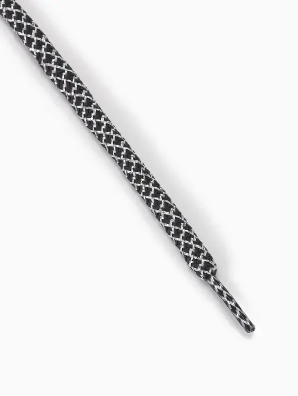 Шнурки с круг сечением люрекс узор 6мм 110±10см (пара) серый пакет SS Шнурки с круг сечением люрекс узор 6мм 110±10см (пара) серый пакет SS