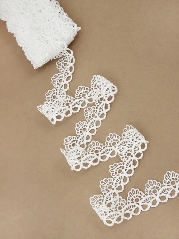 Кружево гипюровое, 35 мм, 14&plusmn;1 м, цвет белый