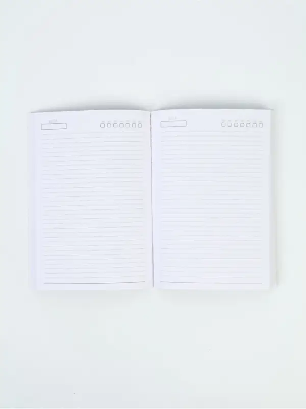 Набор в портфеле: ежедневник А5, магнитные закладки и ручка Набор в портфеле: ежедневник А5, магнитные закладки и ручка "Время чудес"