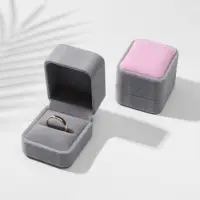 Футляр под кольцо, серьги &laquo;Геометрия&raquo;, бархатный, 5&times;5.5 см (&plusmn; 1 см), серо-розовый